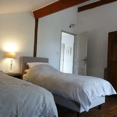 Cascaille Beautiful Farmhouse. * Dalou